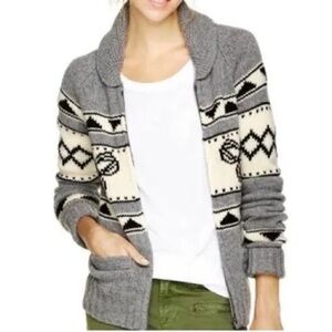 TNA Aritzia 100% Lambswool Cowichan Full Zip Sweater Cardigan XS